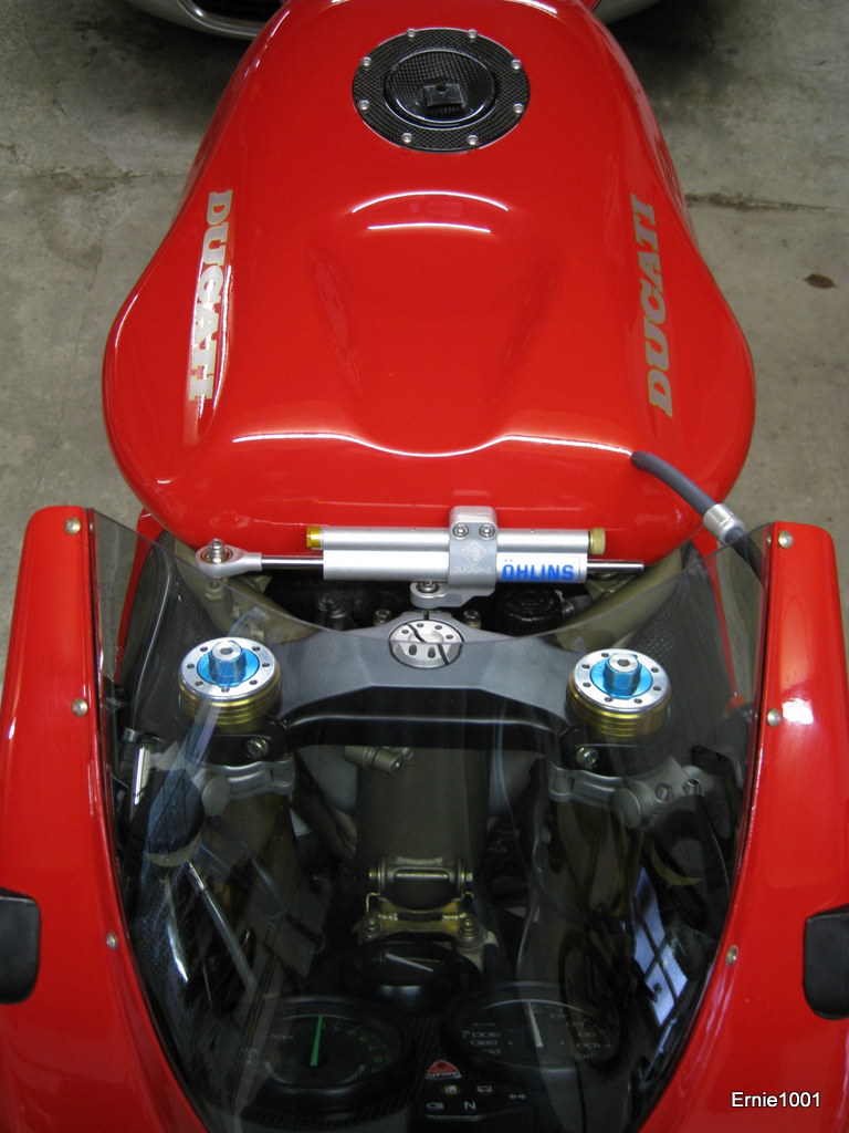 [Bild: q4xrnaux.jpg]