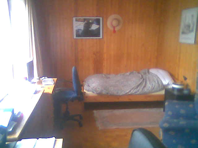 Büro unten ( 5. Kinderzimmer )